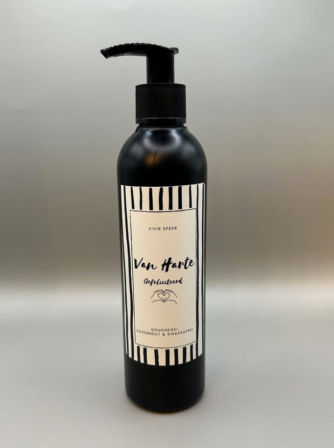 Douchegel ‘van harte gefeliciteerd’