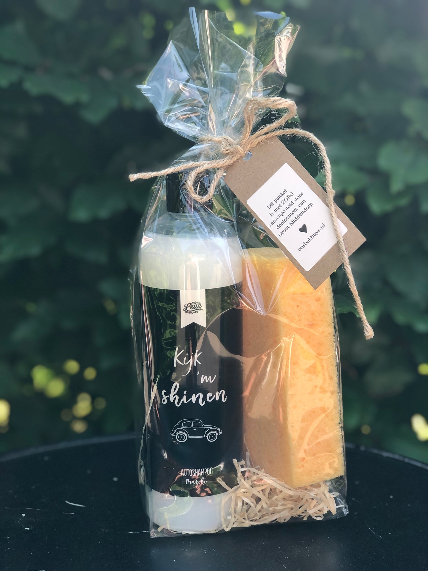 Autoshampoo met spons