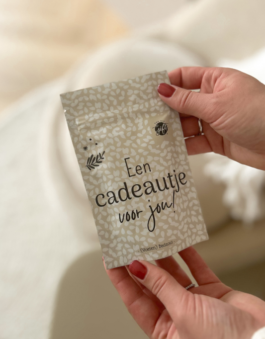 (Voeten) badzout ‘Een cadeautje voor jou!’